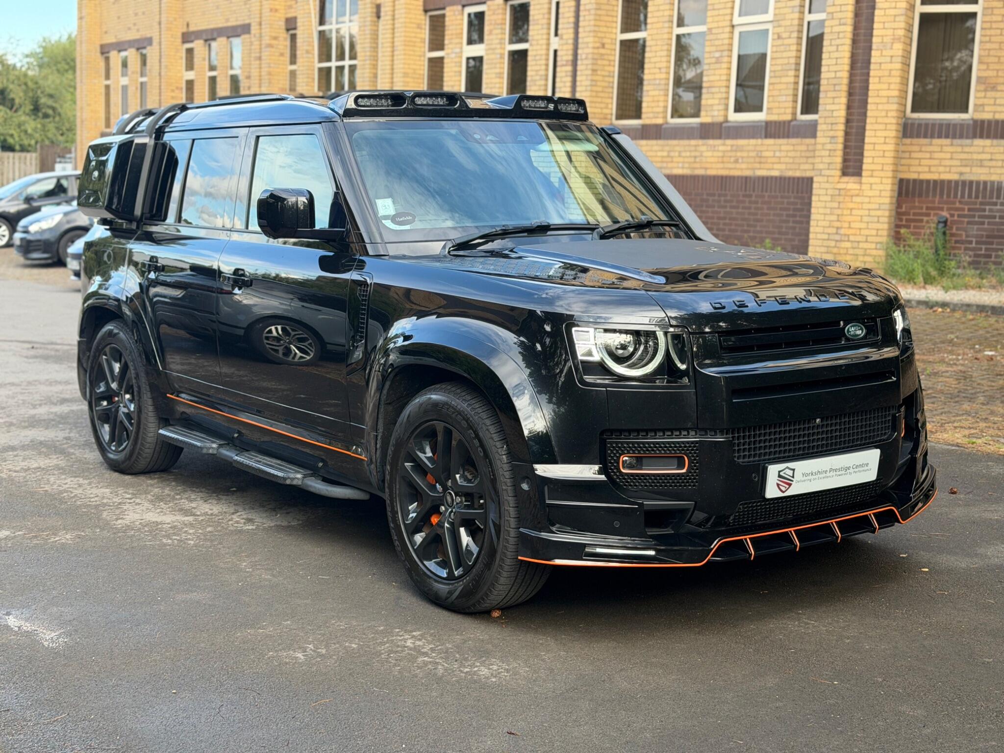 Land Rover Defender 110