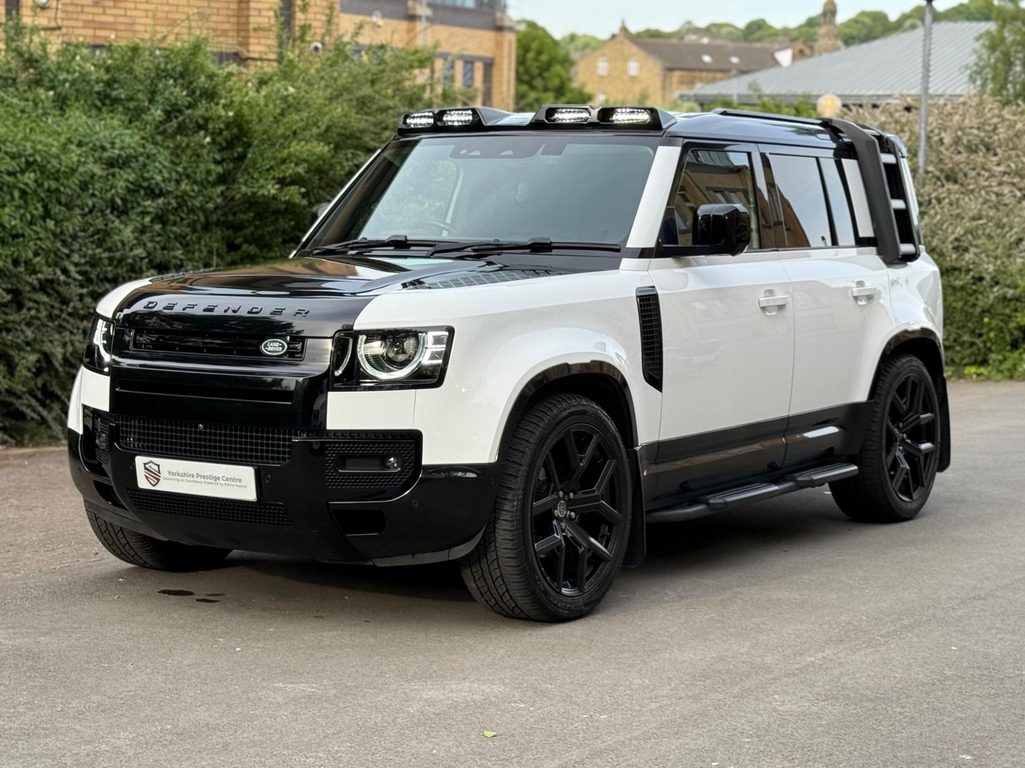Land Rover Defender 110