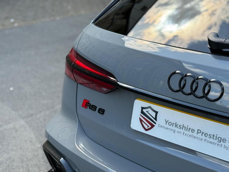 Audi RS6 Avant