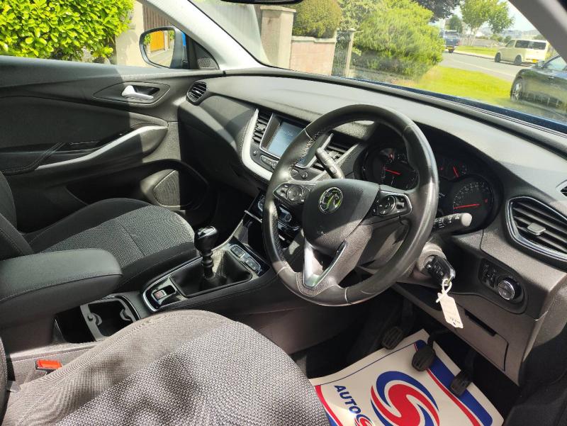 Vauxhall Grandland X