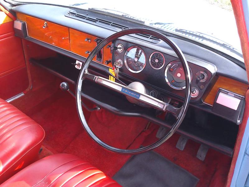 Triumph 1300