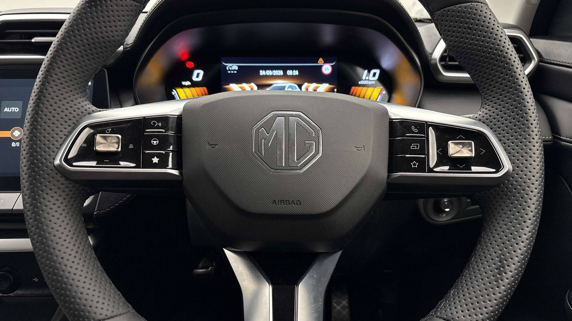 MG Motor UK ZS