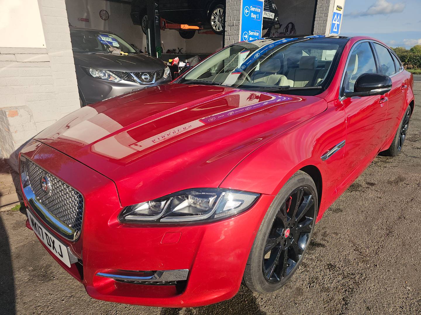 Jaguar Xj