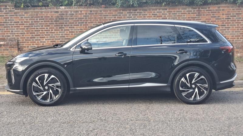 MG Motor UK MGS6