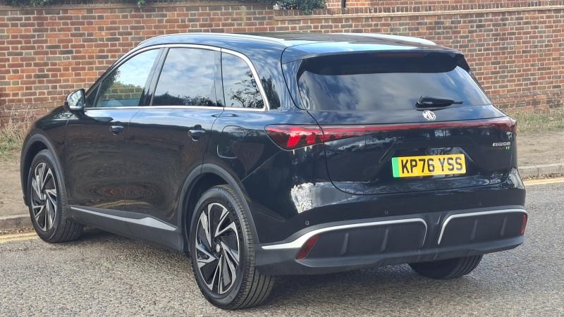 MG Motor UK MGS6