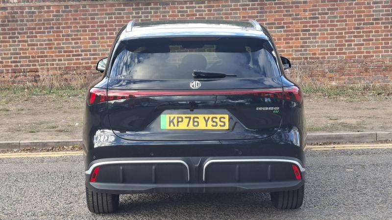 MG Motor UK MGS6