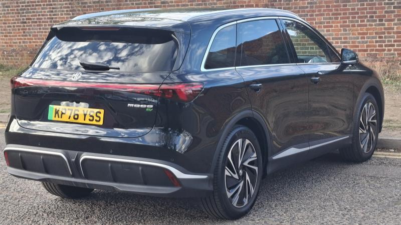 MG Motor UK MGS6