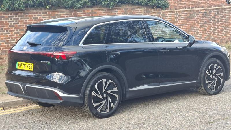 MG Motor UK MGS6