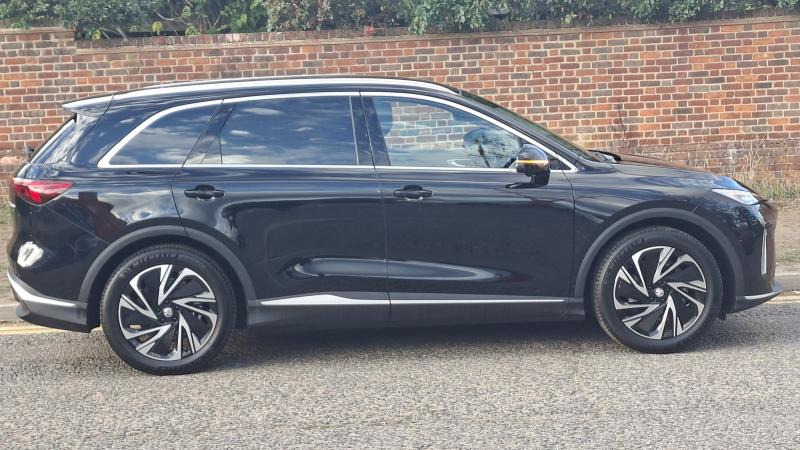 MG Motor UK MGS6
