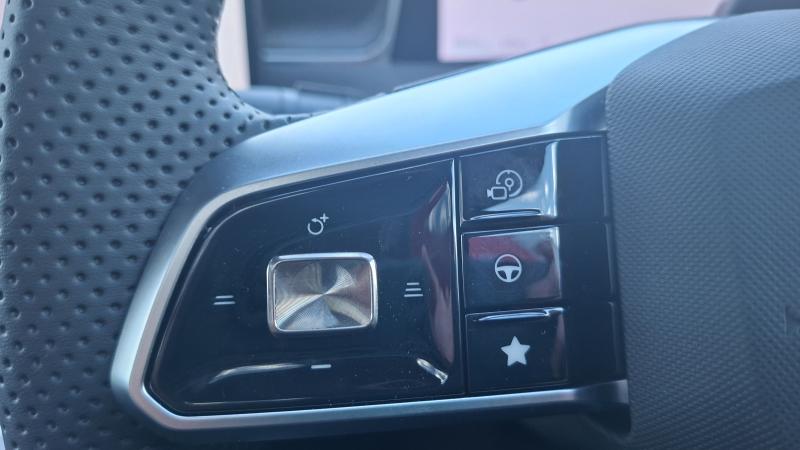 MG Motor UK MGS6
