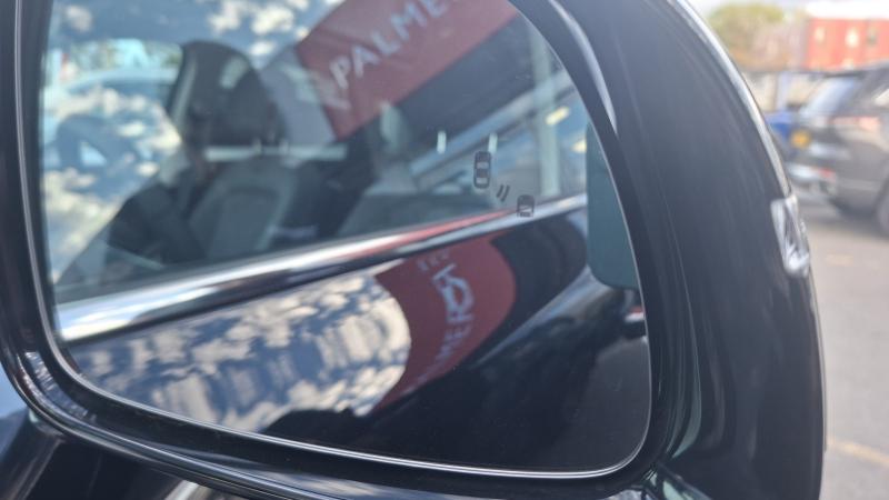 MG Motor UK MGS6