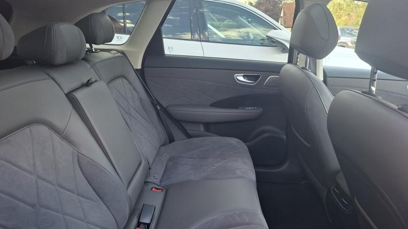 MG Motor UK MGS6