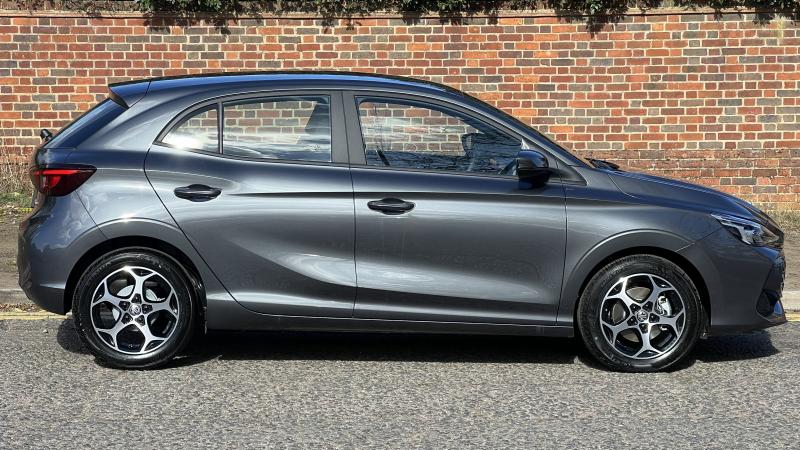MG Motor UK MG3