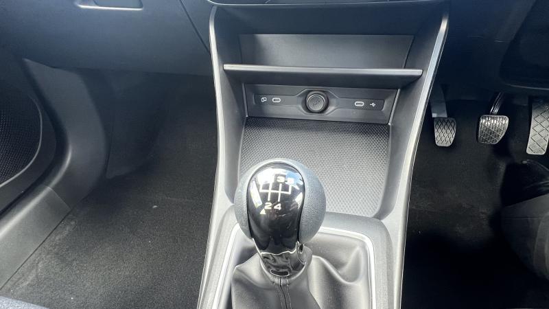 MG Motor UK MG3