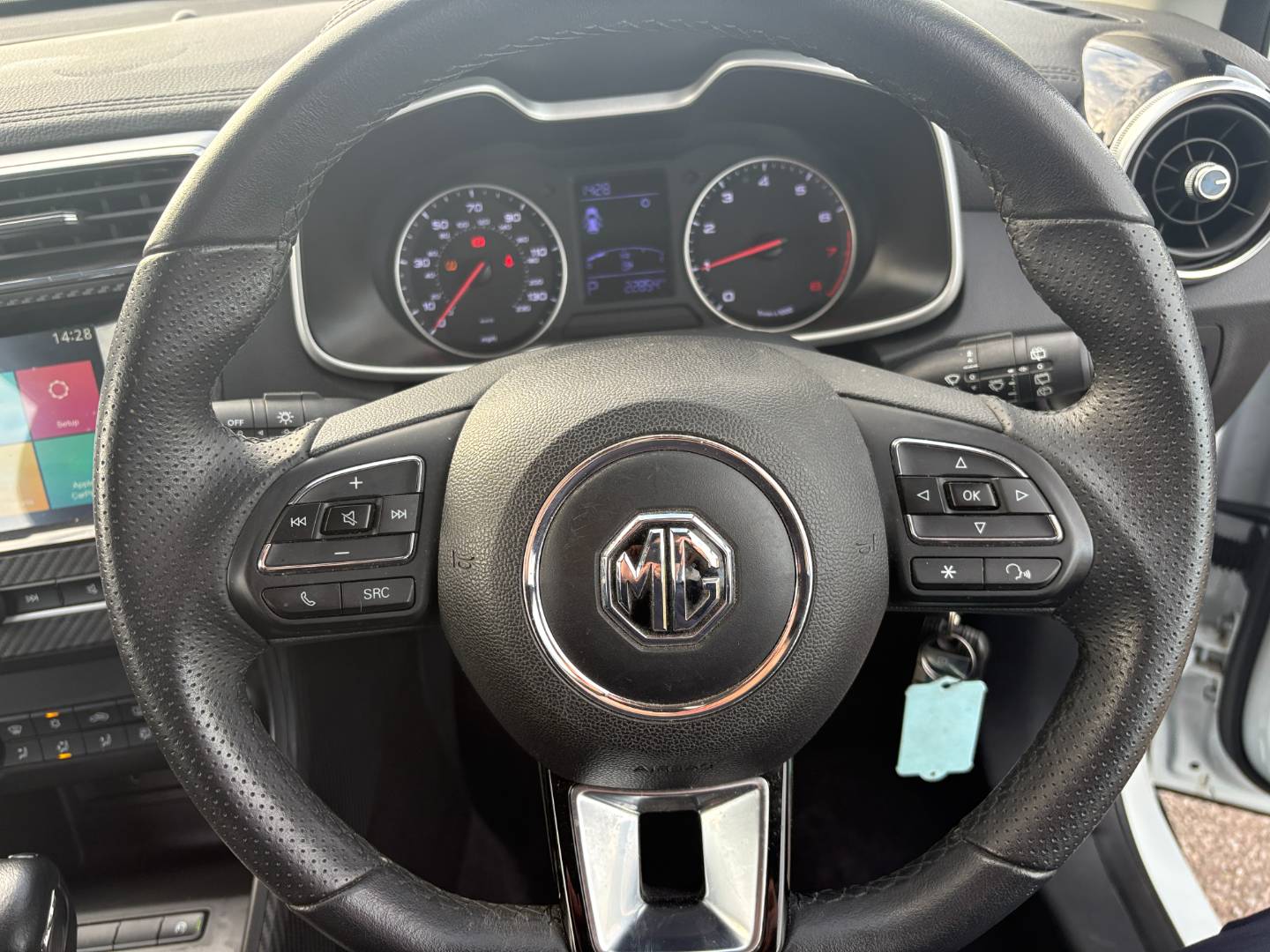 MG ZS