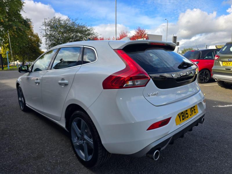 Volvo V40