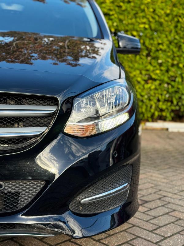 Mercedes-Benz B Class