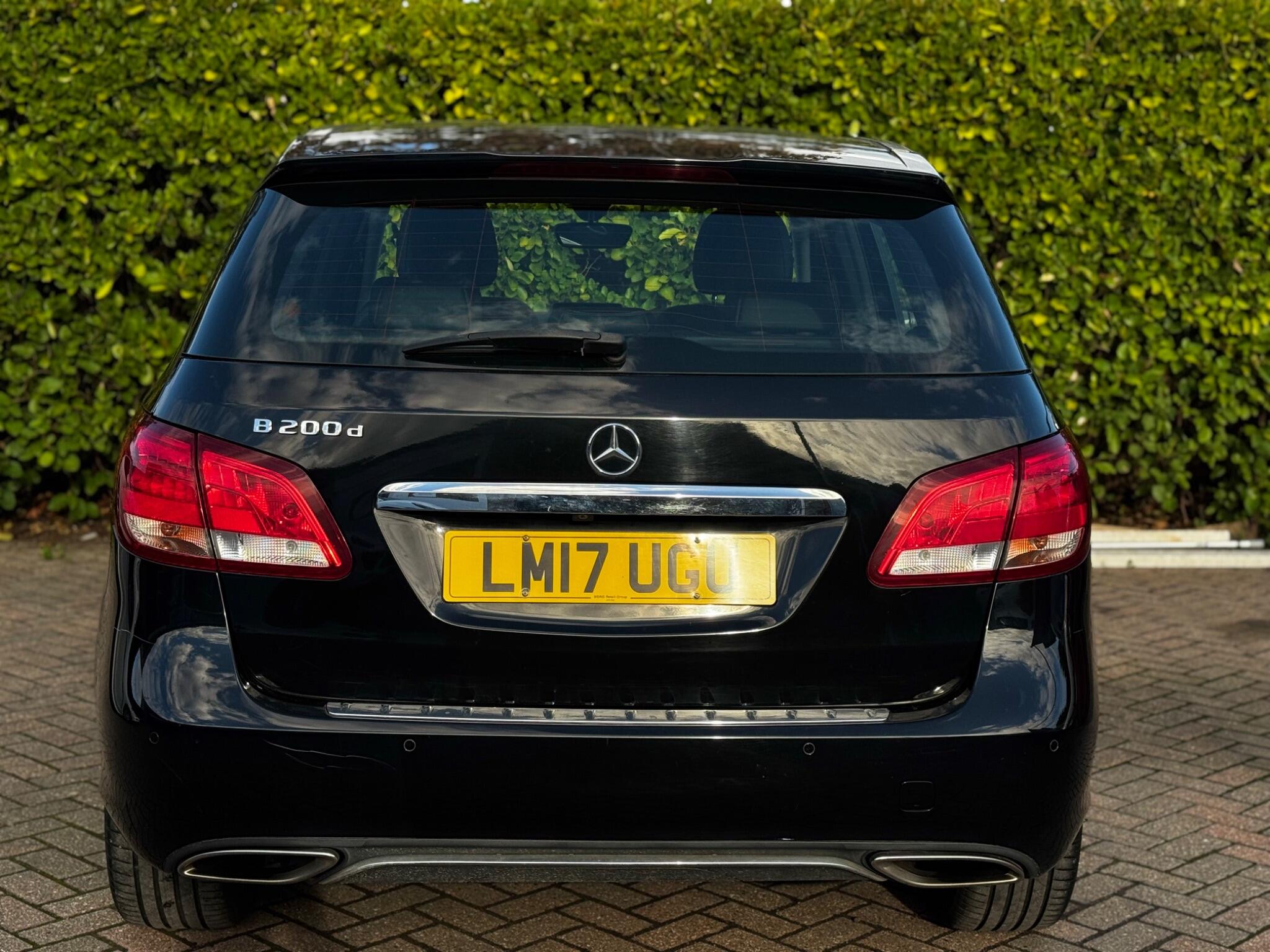 Mercedes-Benz B Class