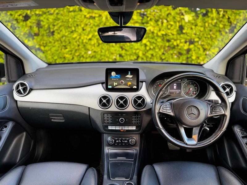 Mercedes-Benz B Class