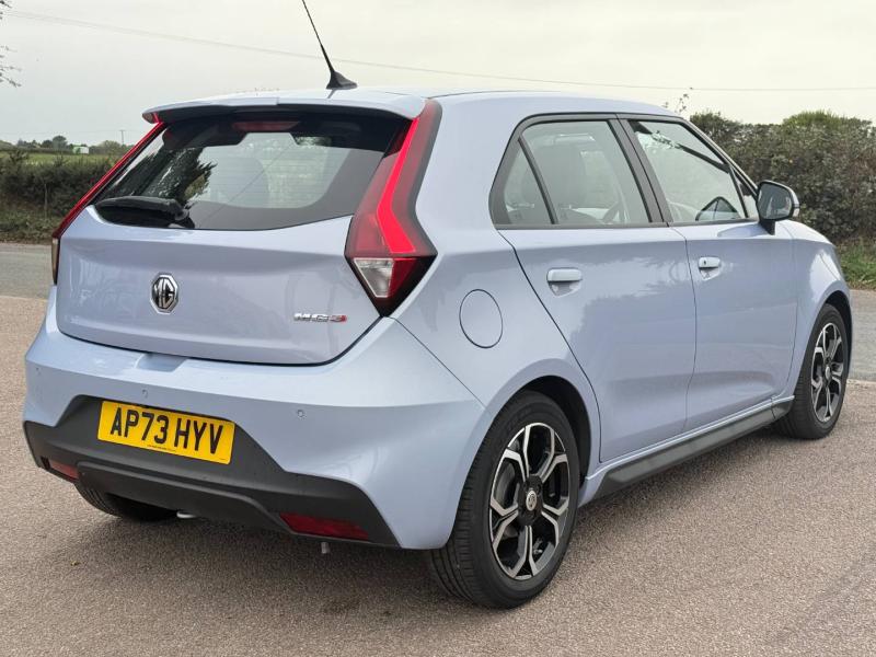 MG 3
