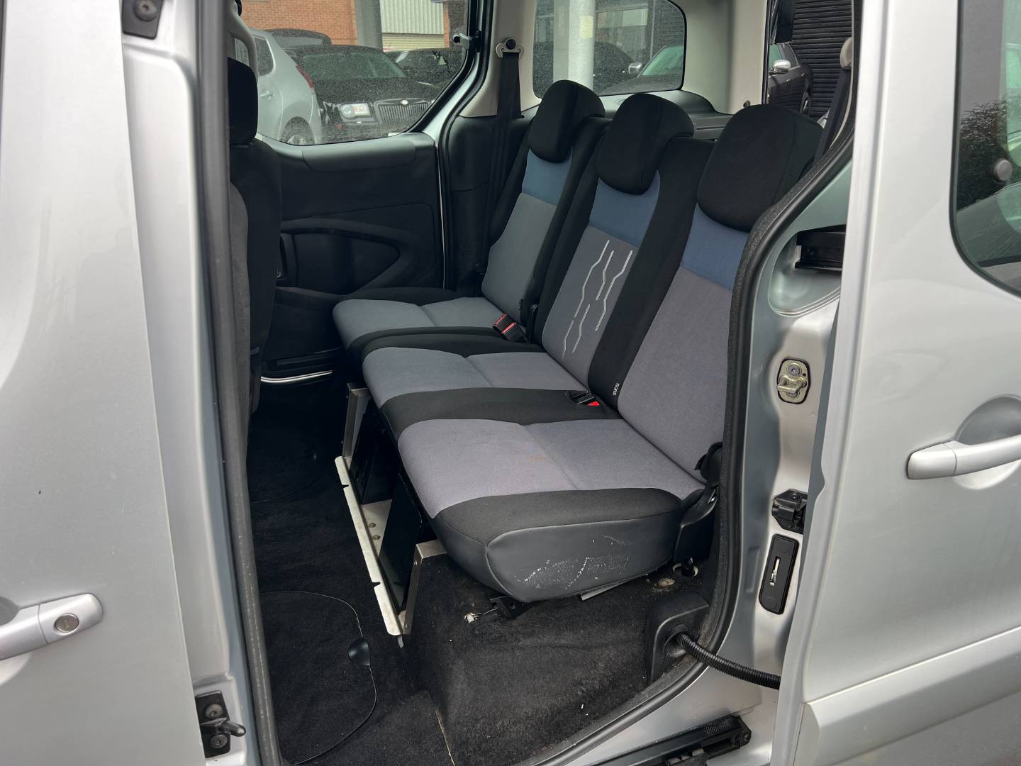Peugeot Partner Tepee