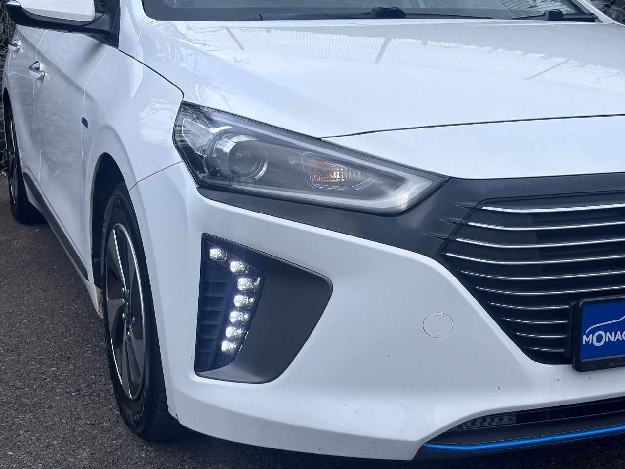 Hyundai Ioniq