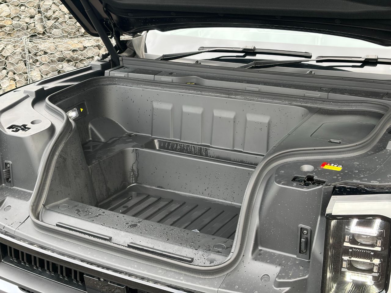 Maxus Terron 9