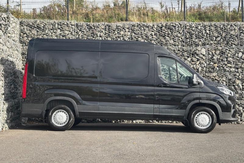 Maxus Deliver 9