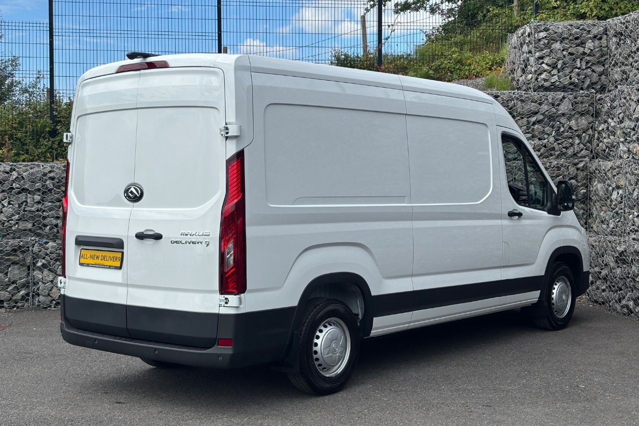 Maxus Deliver 9