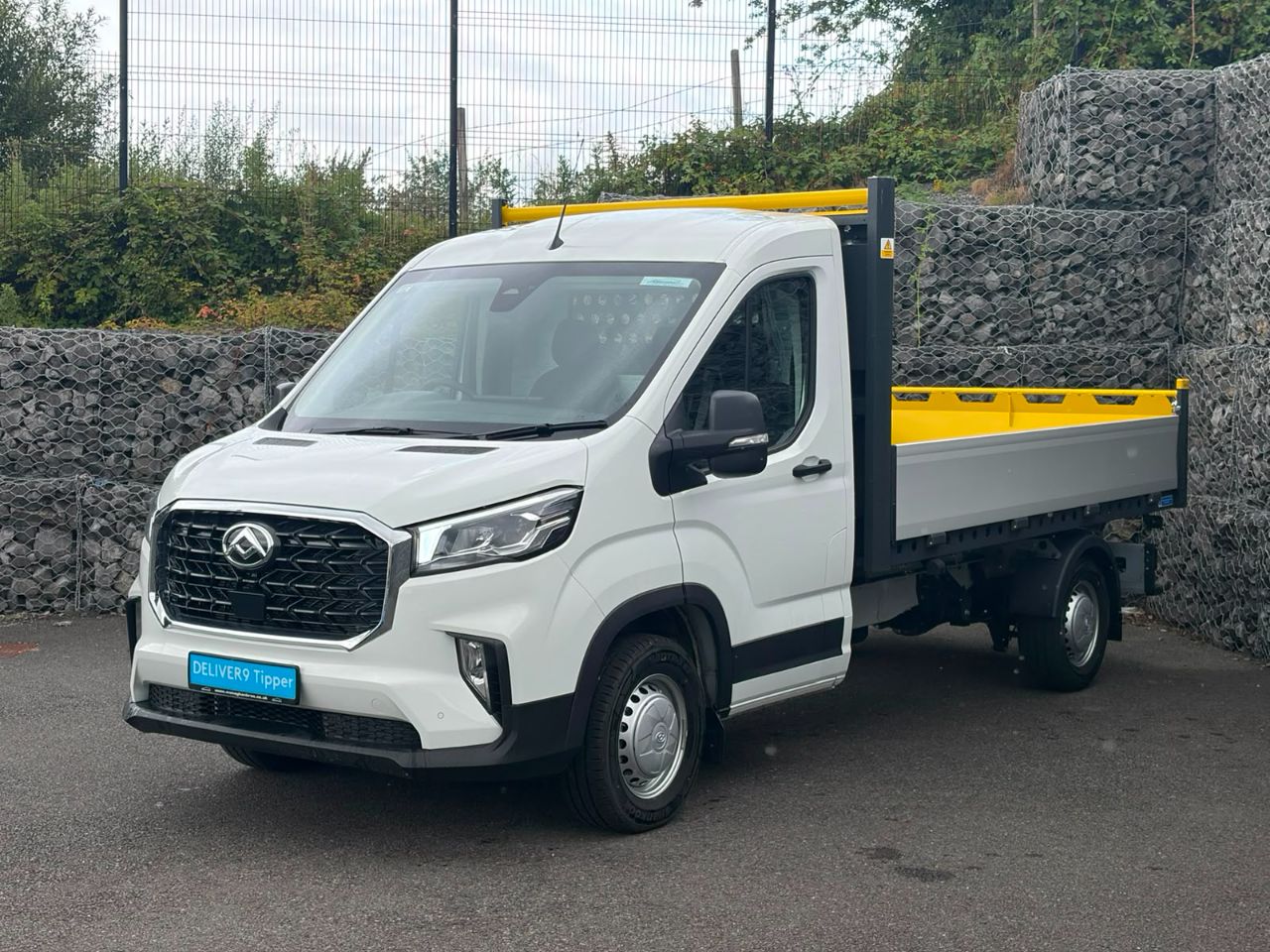 Maxus Deliver 9
