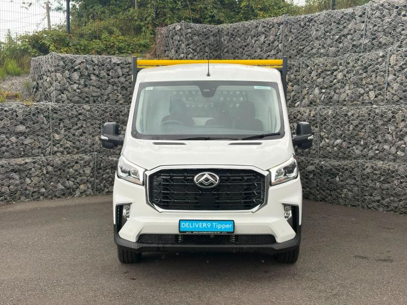 Maxus Deliver 9