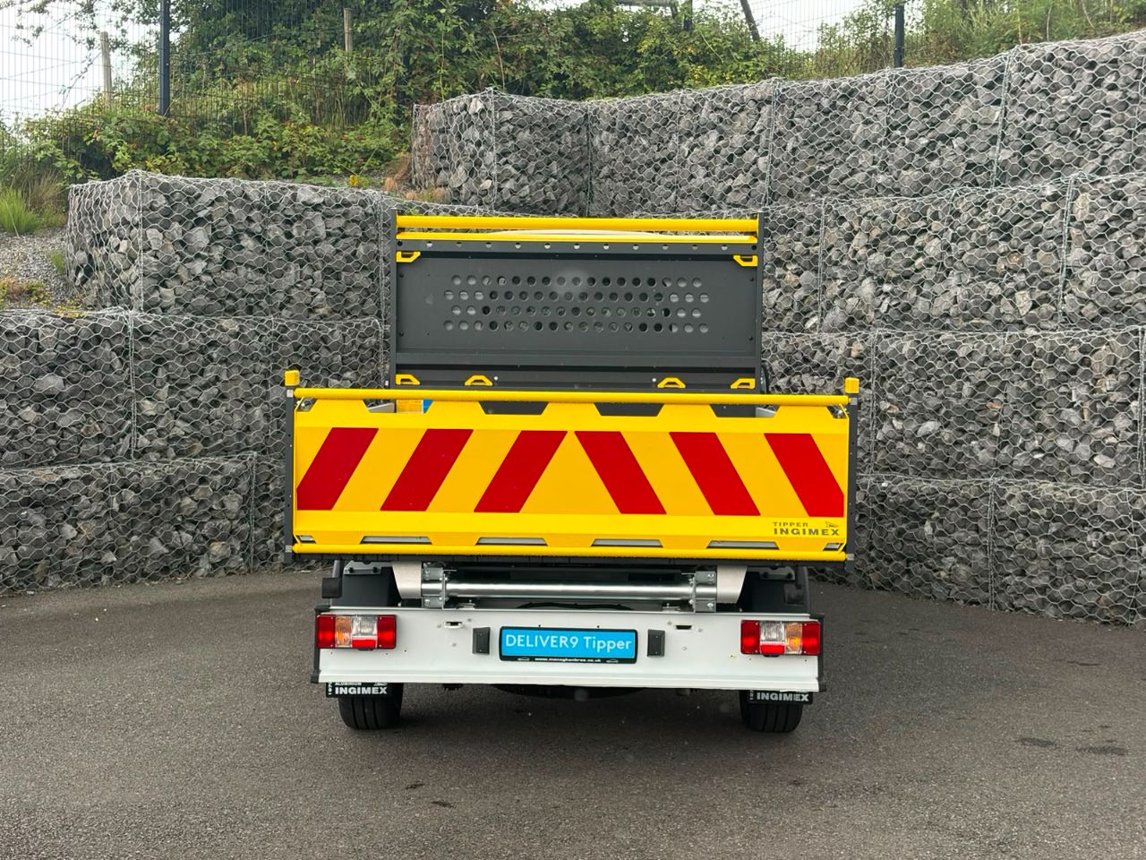 Maxus Deliver 9