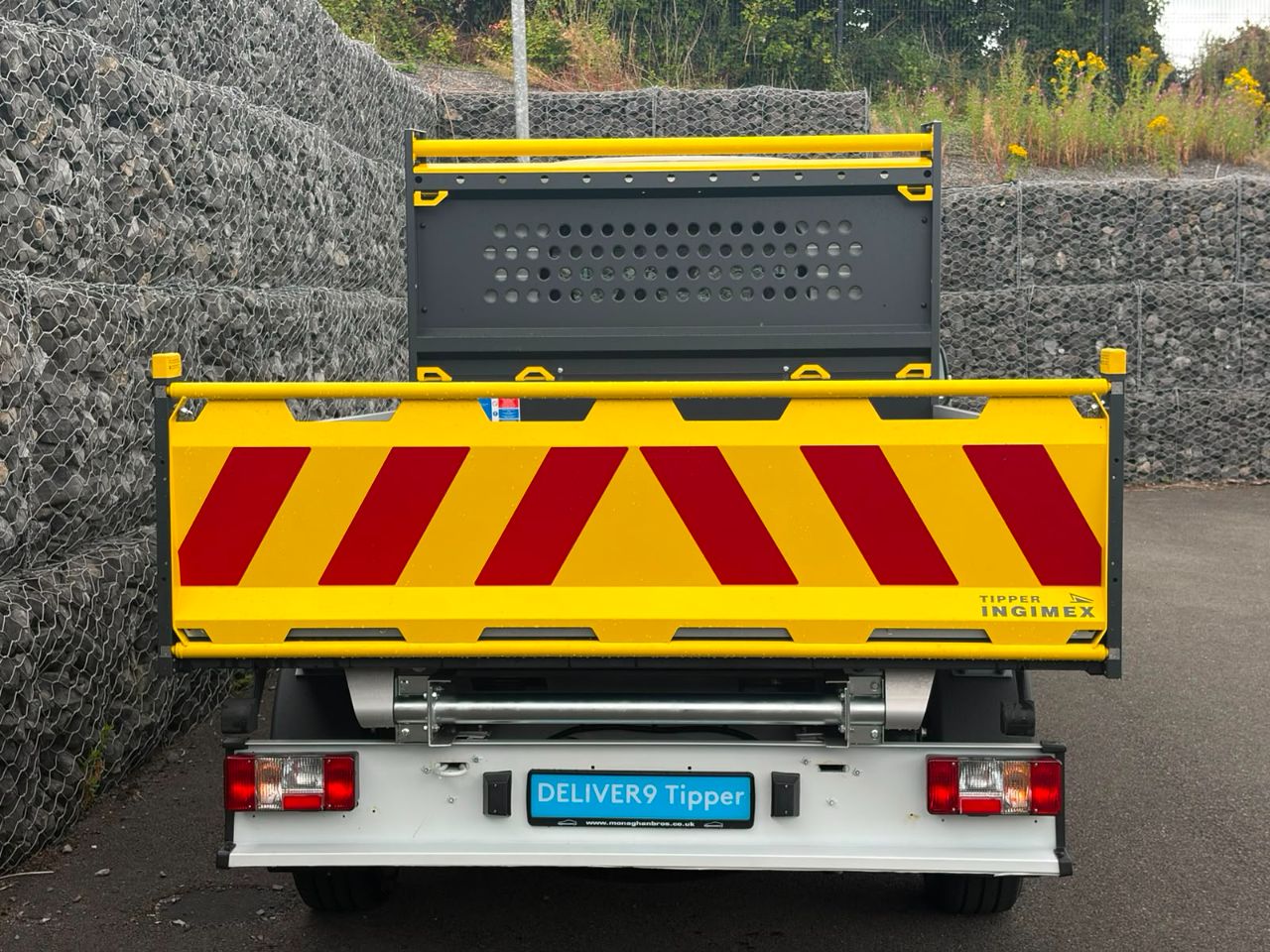Maxus Deliver 9