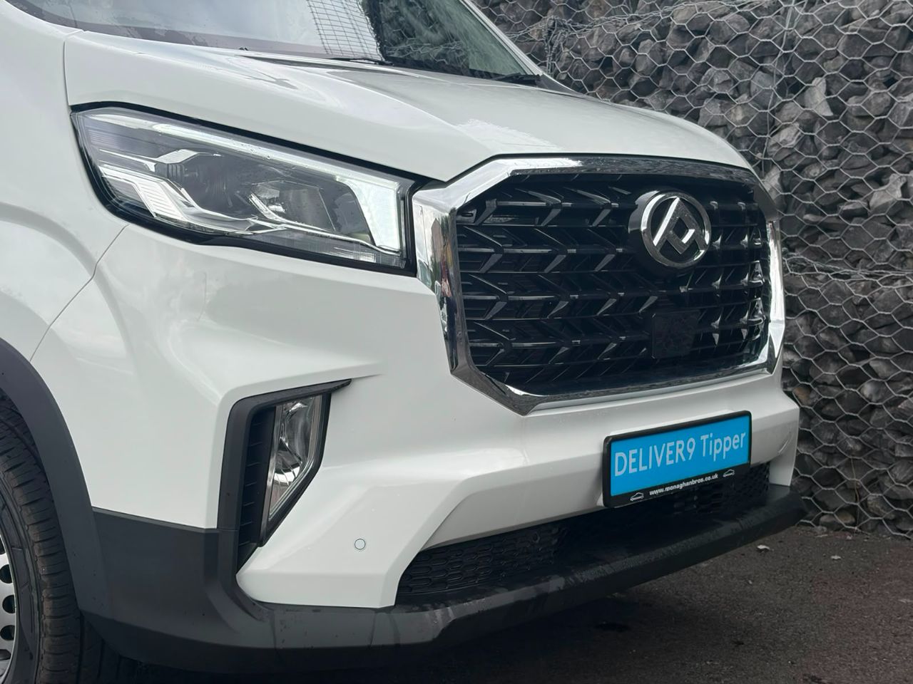 Maxus Deliver 9