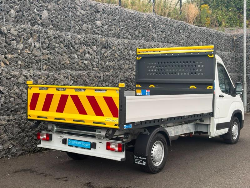 Maxus Deliver 9