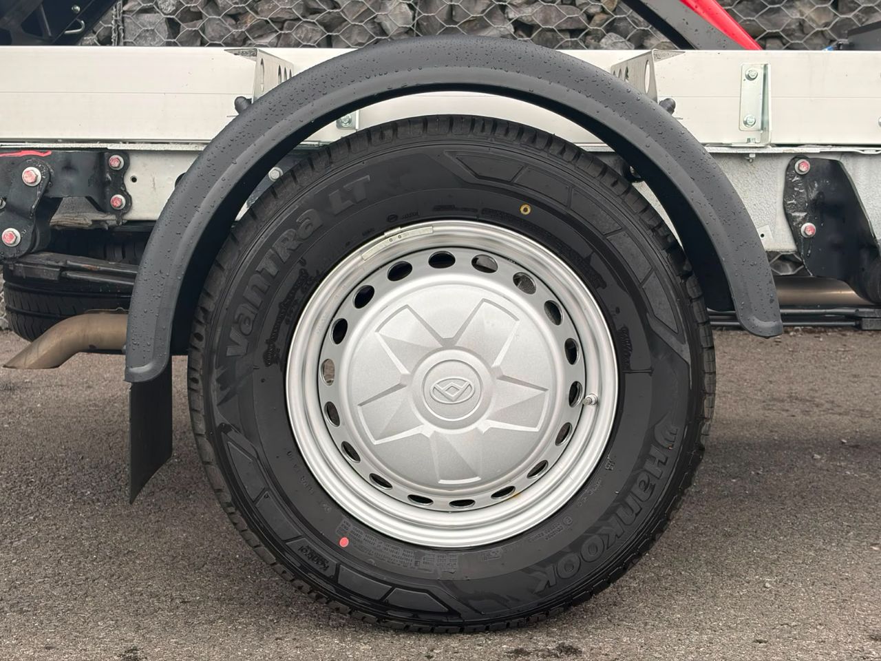 Maxus Deliver 9