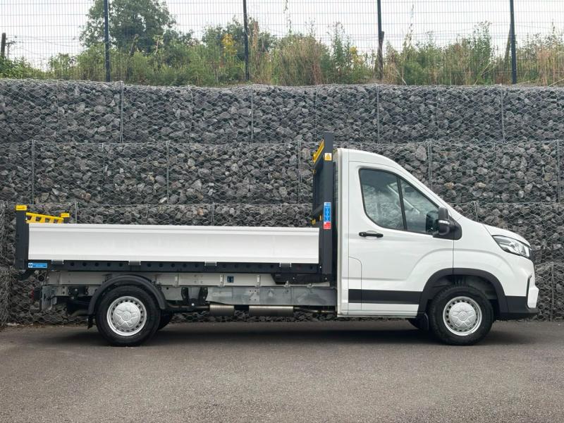 Maxus Deliver 9