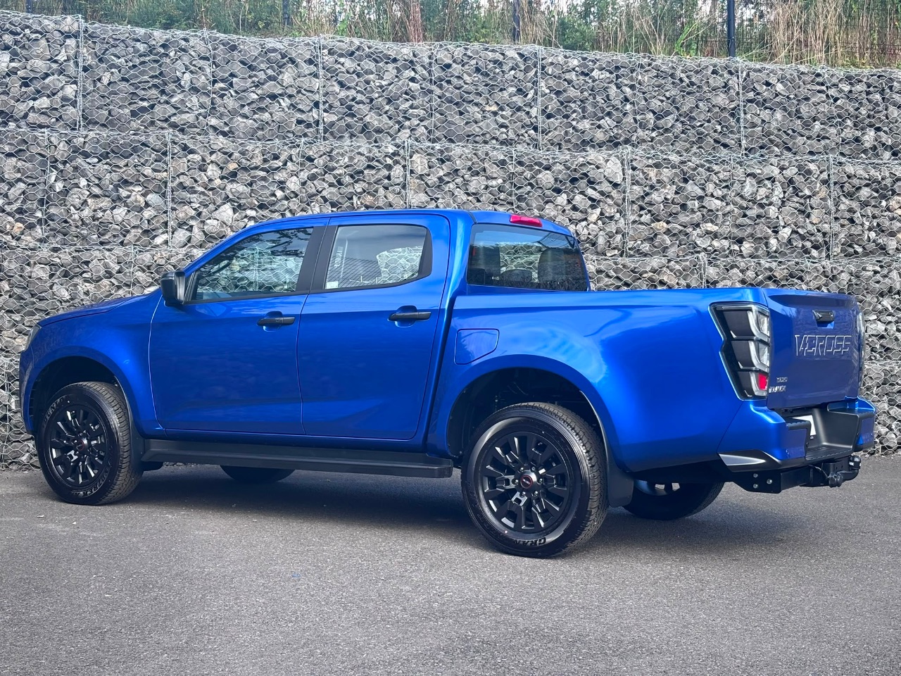 Isuzu D-Max