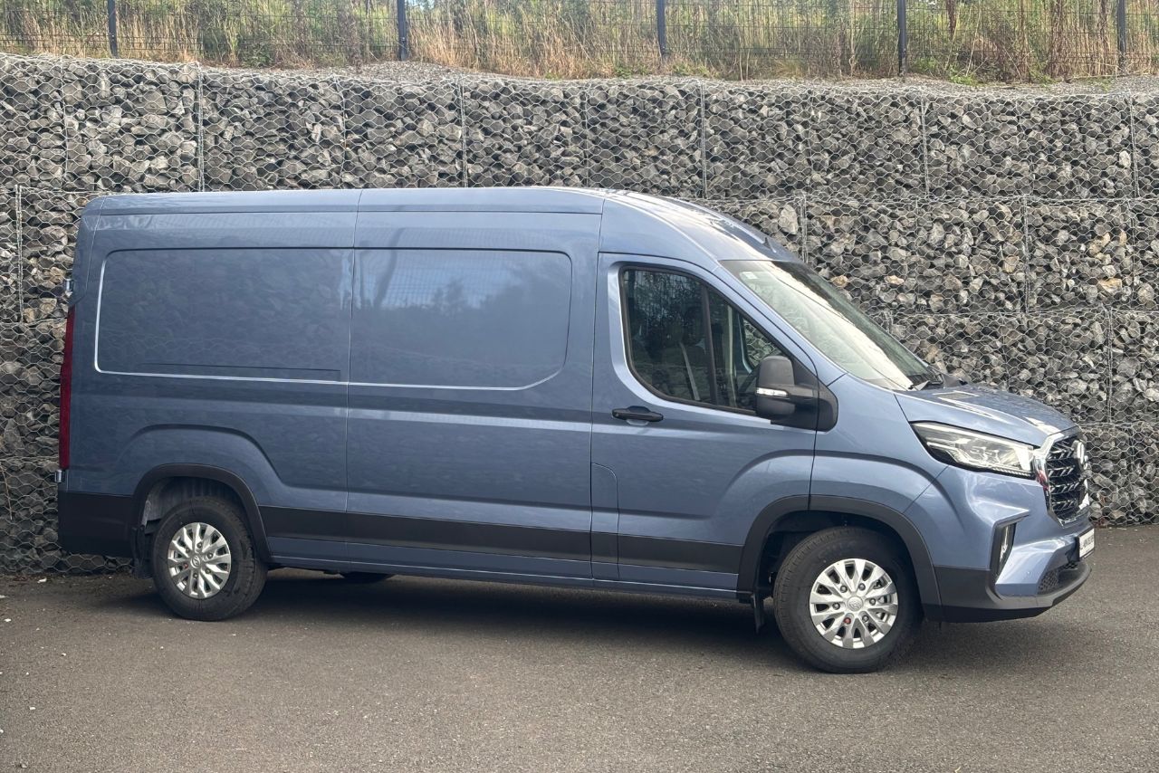Maxus Deliver 9