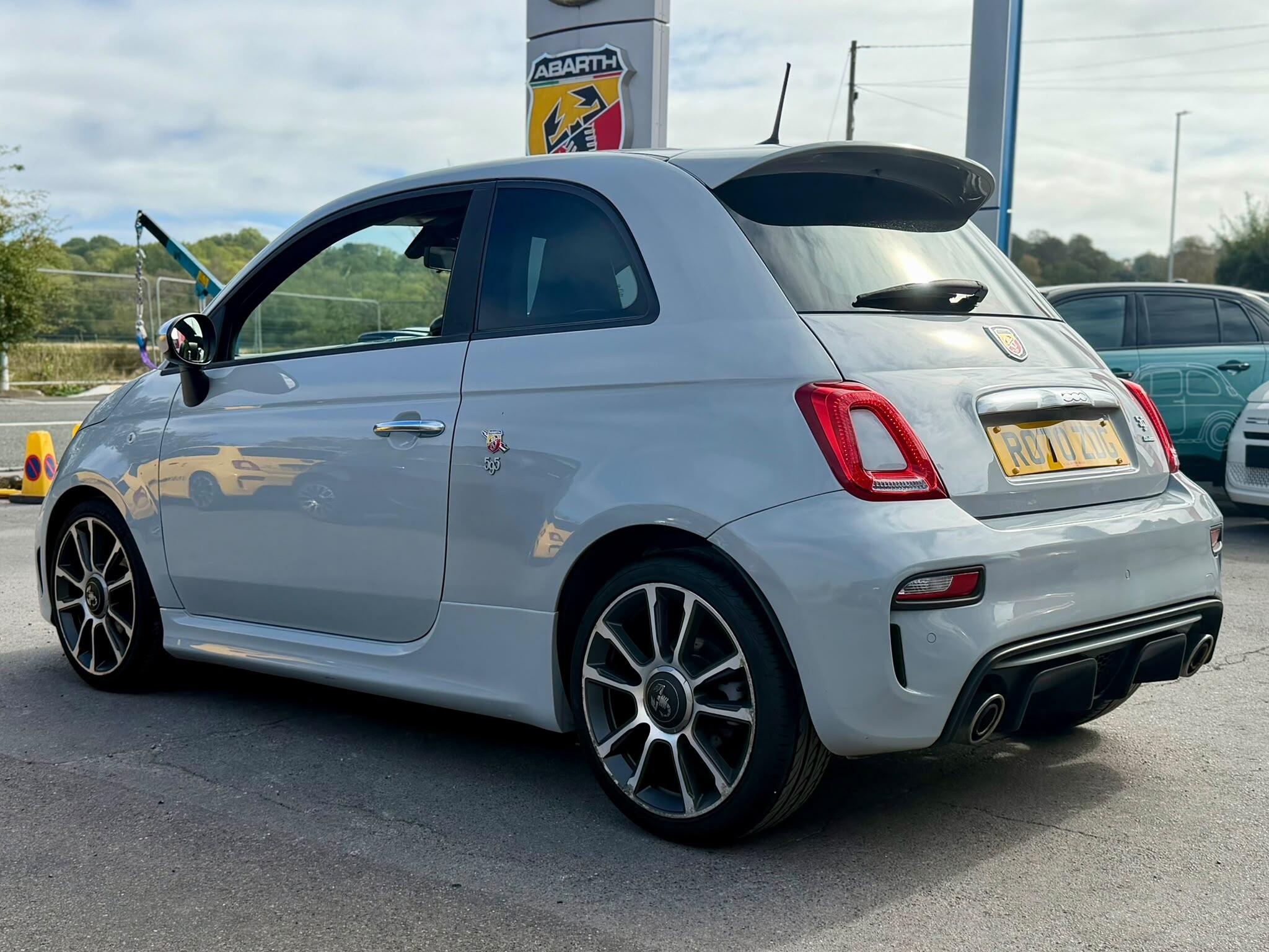Abarth 595