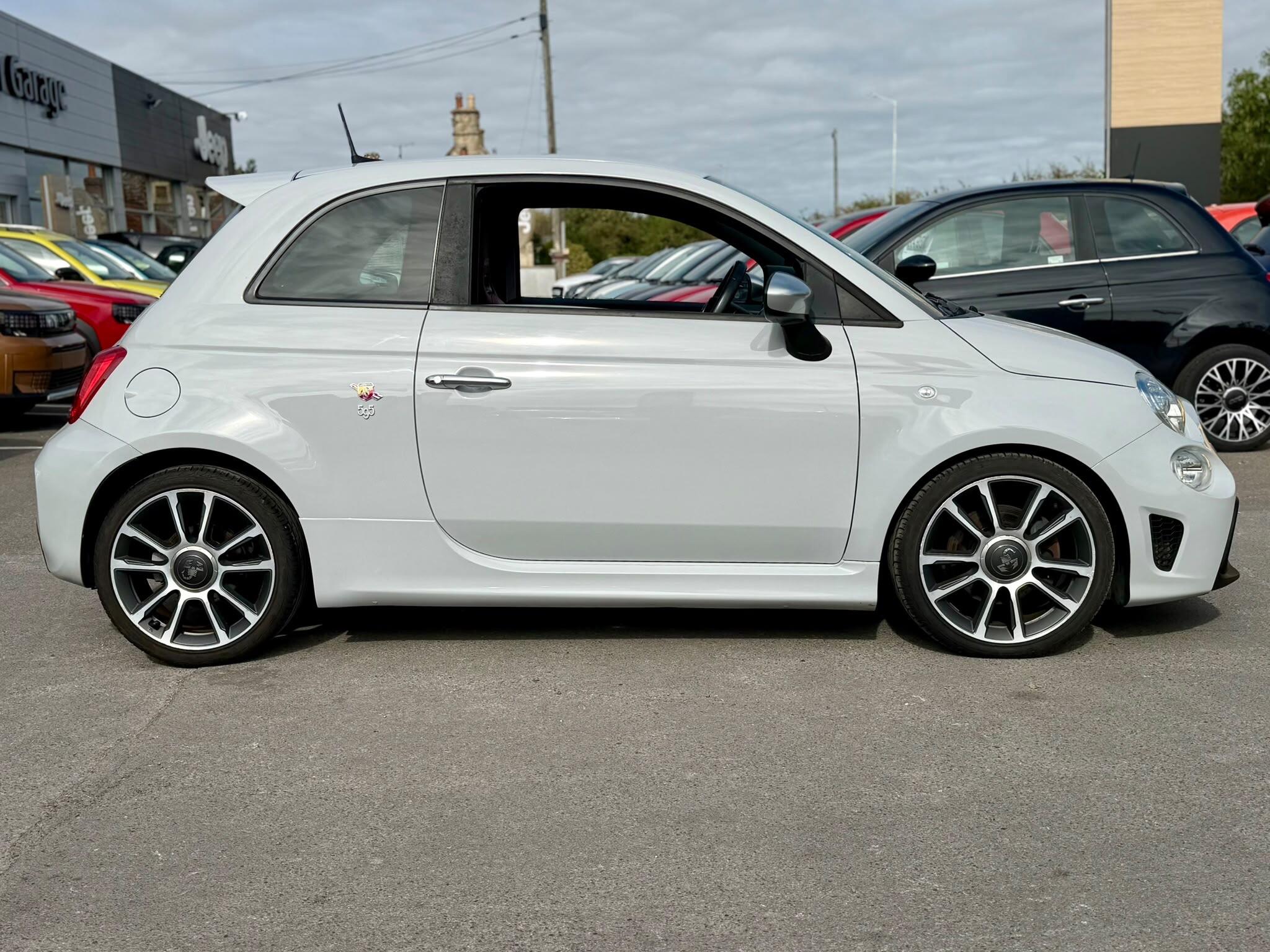 Abarth 595