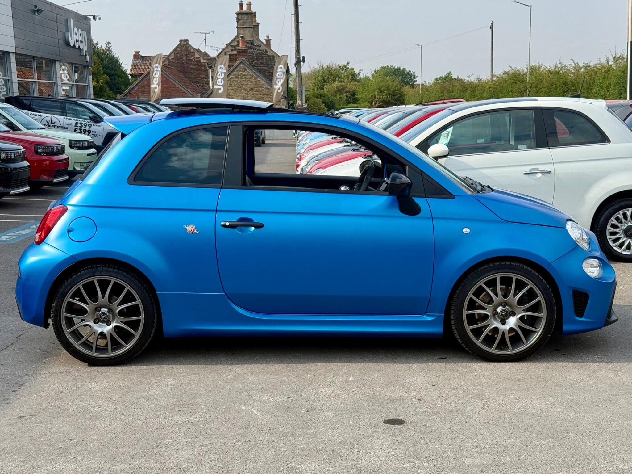 Abarth 695