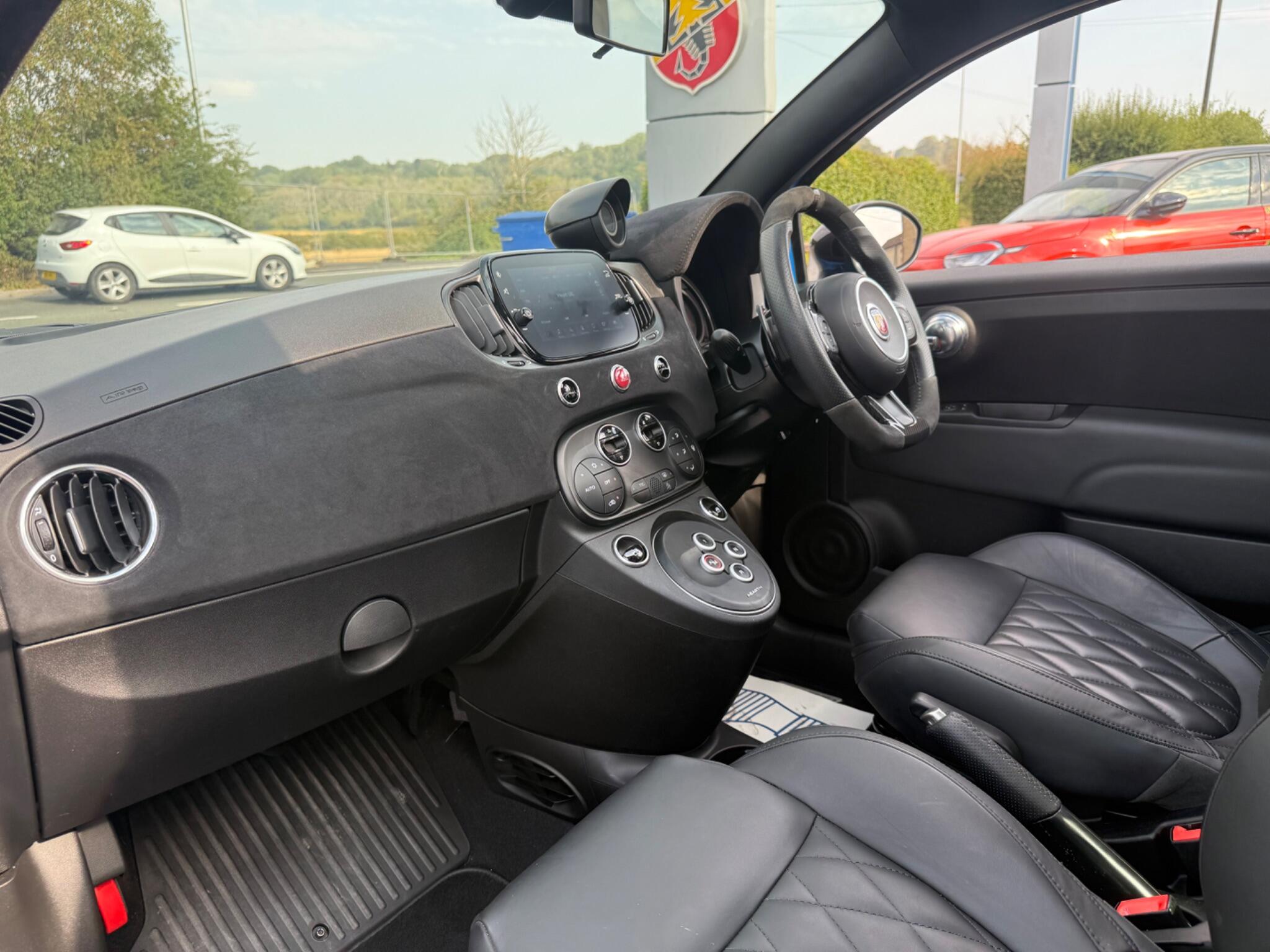 Abarth 695