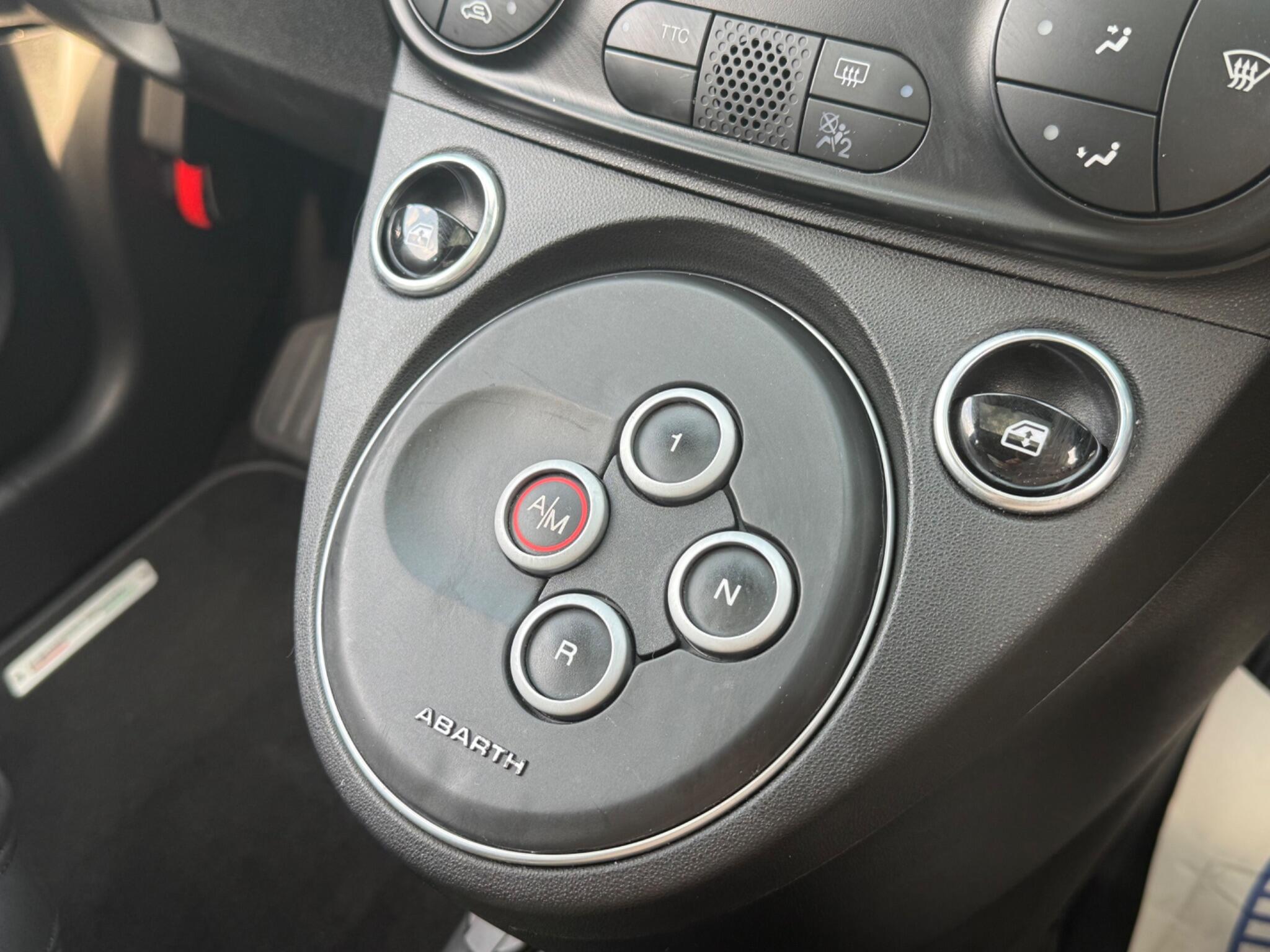 Abarth 695