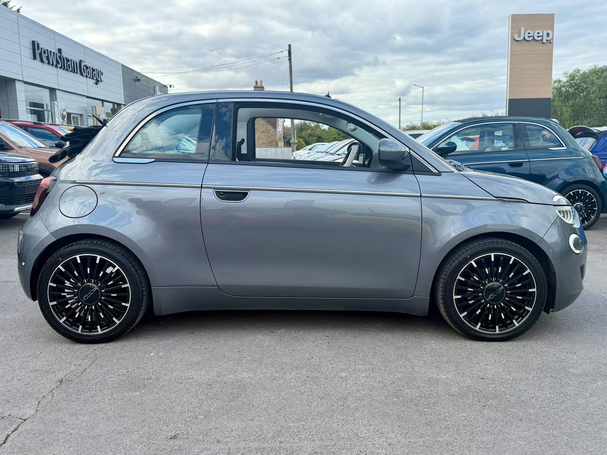 Fiat 500e C