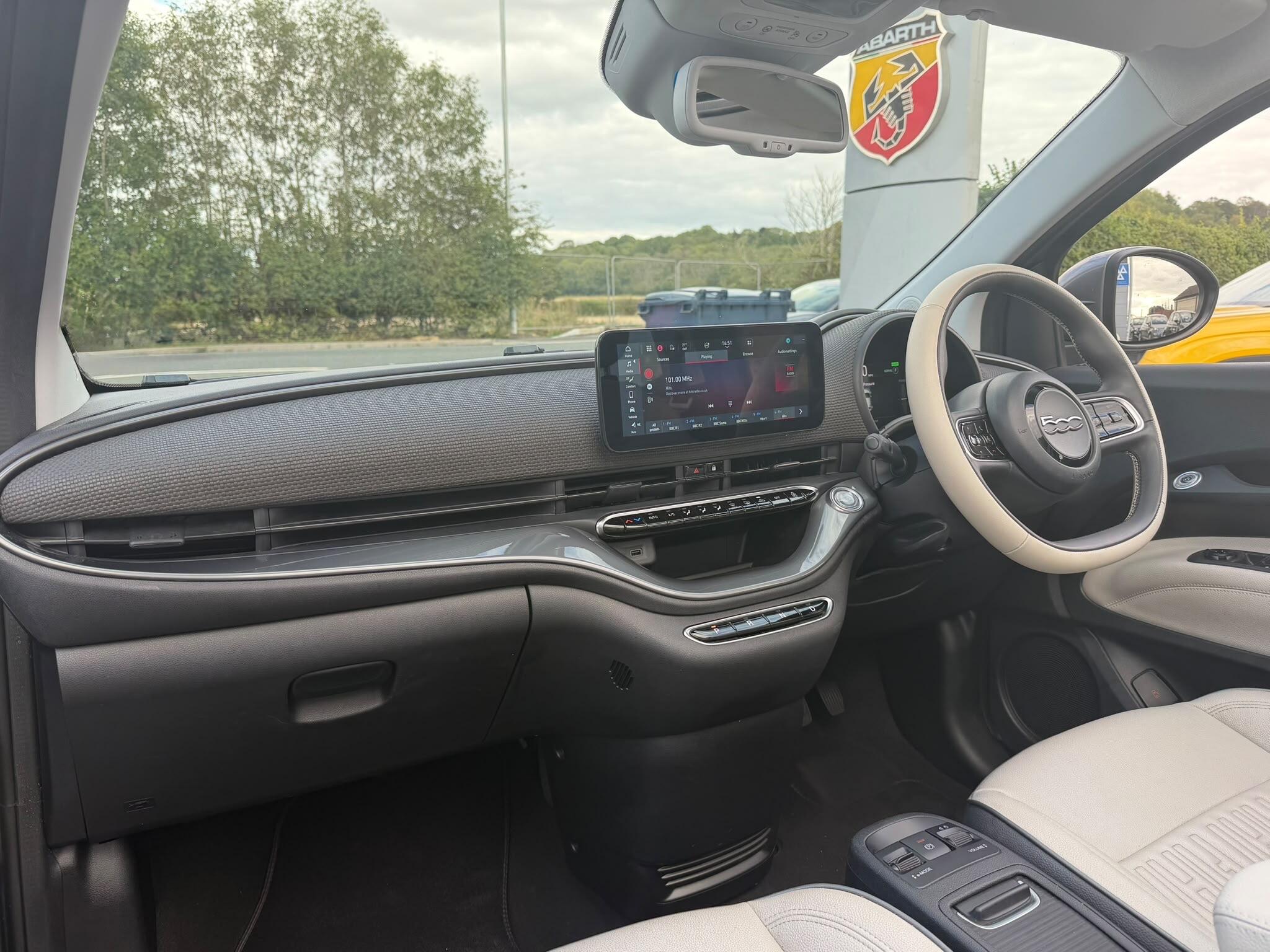 Fiat 500e C