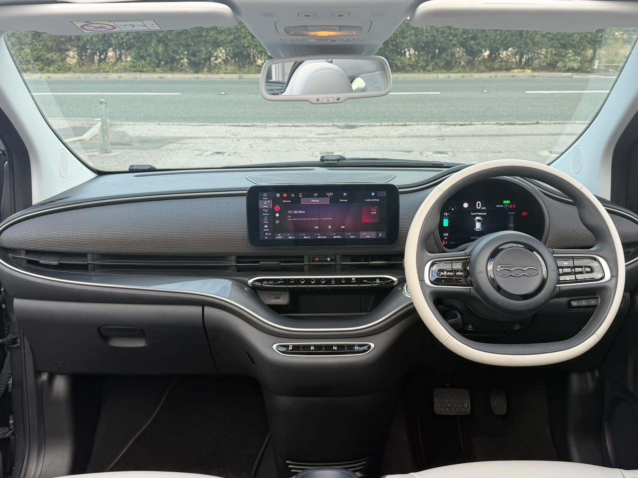 Fiat 500e C