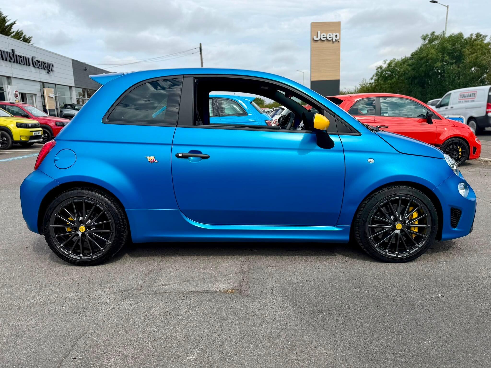 Abarth 695