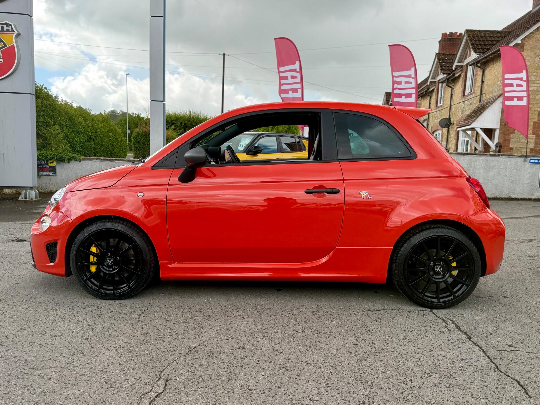 Abarth 695