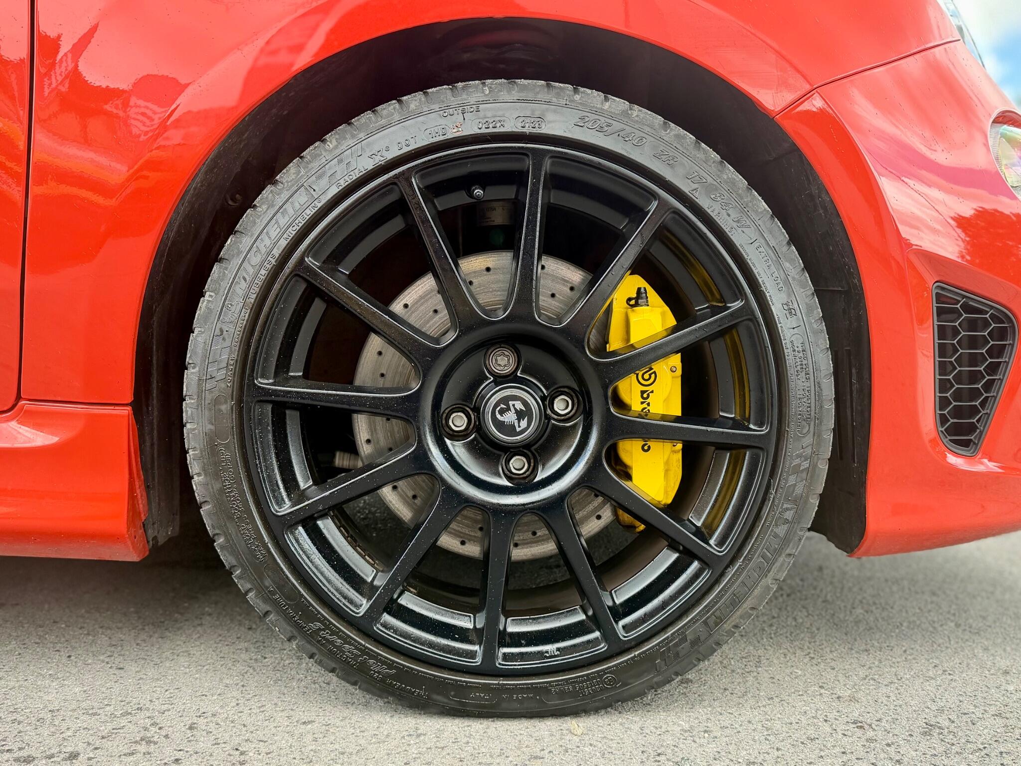 Abarth 695